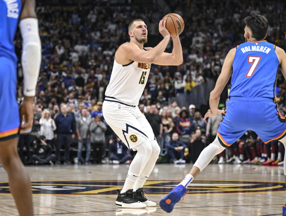 表现值得深 表现值得深